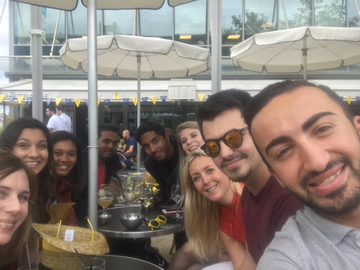 Muriel_Nicou's tweet photo. #AXA #brand #recruitment team with Chelsie, the #AXA Great Global Adventure winner ! #paris #AXAadventure @discoverAXA https://t.co/luRKMvMgu7