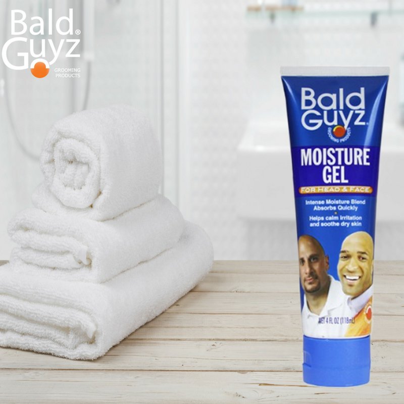 BaldGuyz's tweet image. Soothe your dry skin with our #MoistureGel #BaldGuyz #Sunscreen #HeadWipes #BaldCare #Baldness #MyUniversalVIP #SmoothMoisture #HealthyScalp