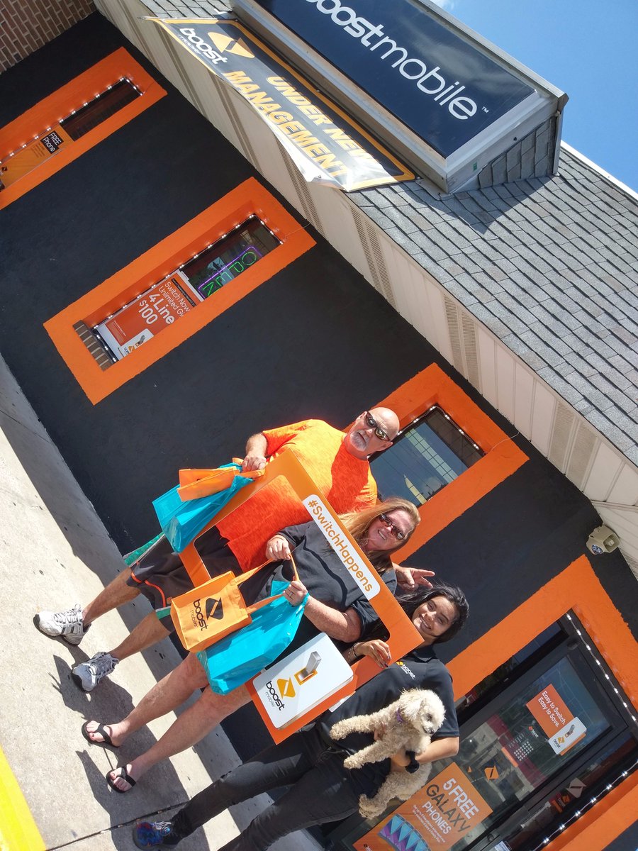 parkwirelessjax's tweet photo. Switch your Family to Boost today &amp; get our 4 for $100 promo! Like them! @bryanjohnson151 @NEFFGEN @debbiesanmar @carloscaceresFL @gfresse https://t.co/ixXe2HtVFt