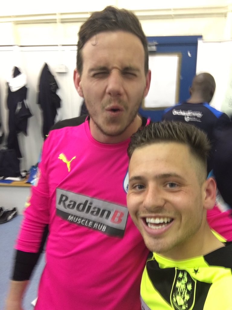 Jackopayne1's tweet photo. Wembley here we come !! 😍😍    My hero !! 😳🙌👇👇 https://t.co/yH1DMKW8gI