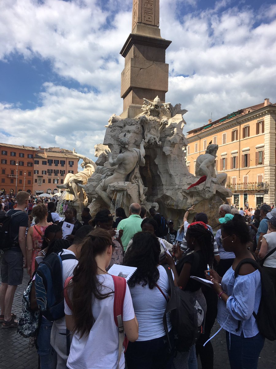 romalurcat93's tweet photo. Balade à Rome 1 https://t.co/7iFTBr2SqI