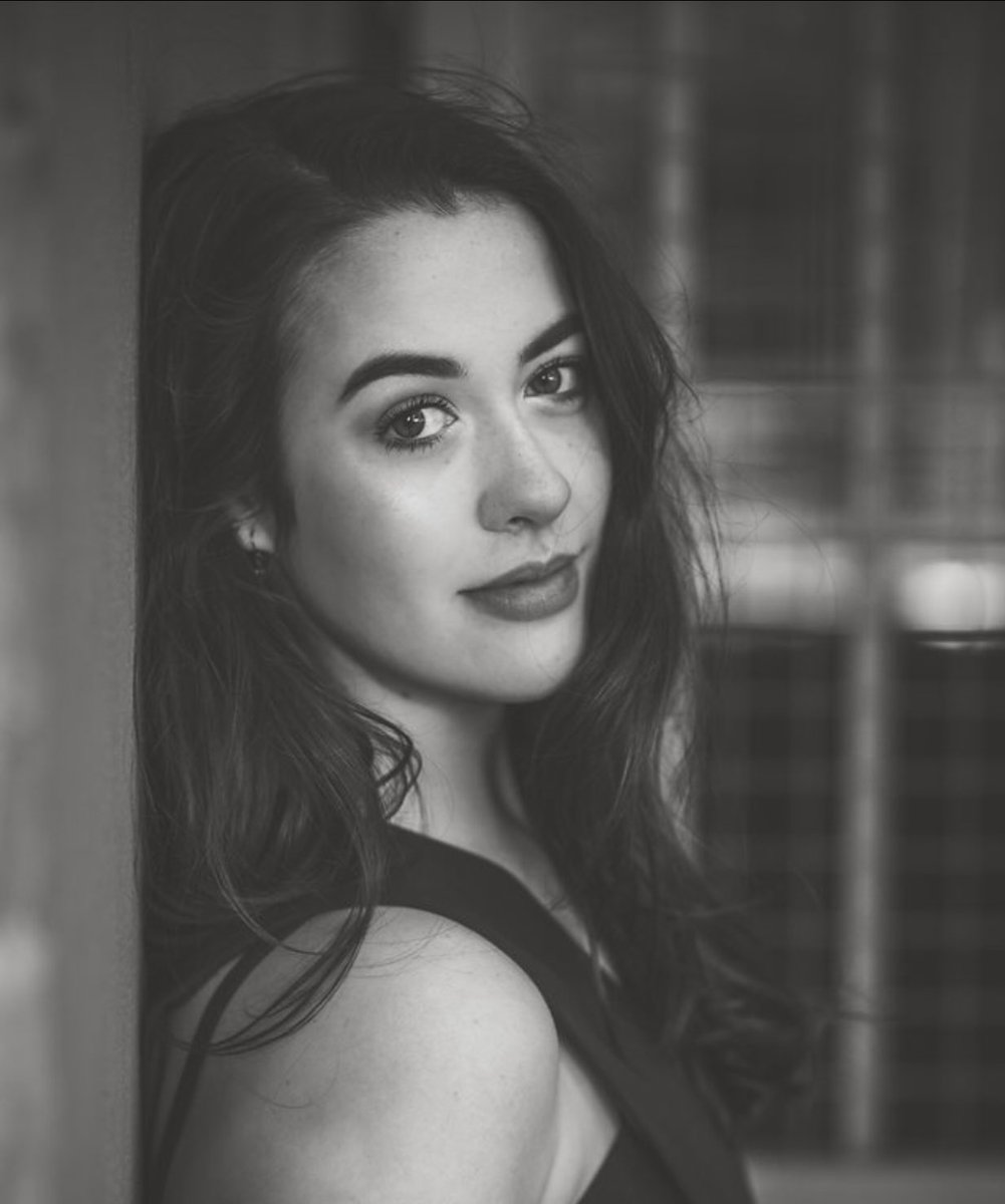 ⋆ Kat Harvey ⋆ (katsadilla) Twitter