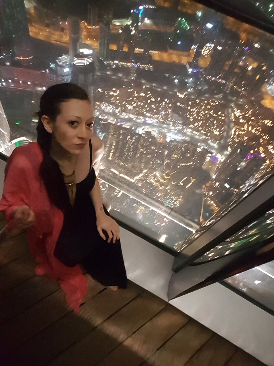 veronica_rm_'s tweet photo. Recuerdos de mi viaje a Dubai!!!! 😊 https://t.co/LT2cWkhtHy