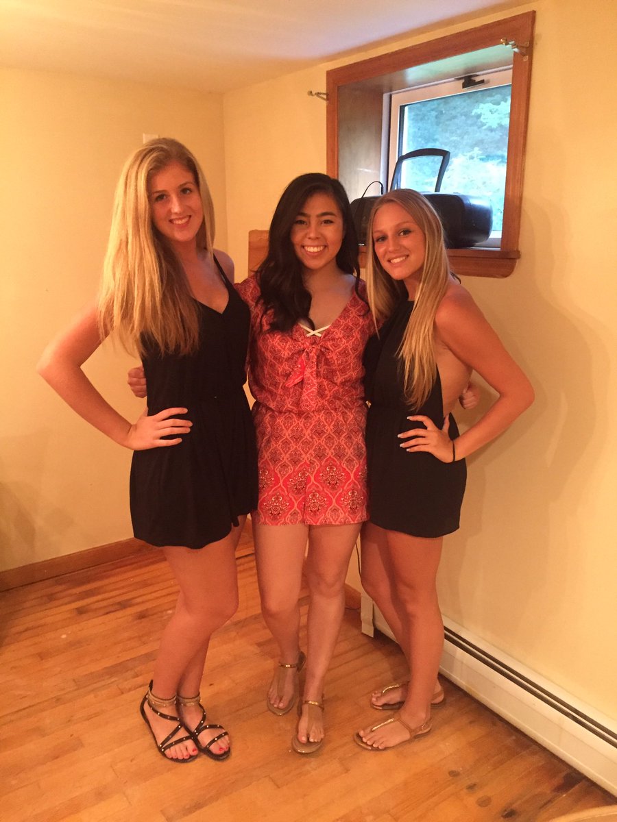 kat_gageee's tweet photo. HBD @chrissydavis98 !!!! hope ur birthday was filled with lots of 3v2's!! go out hard today! 🐦#gotball #playOURgame #laxbros #turboshotoflax https://t.co/vkmNpDldcd
