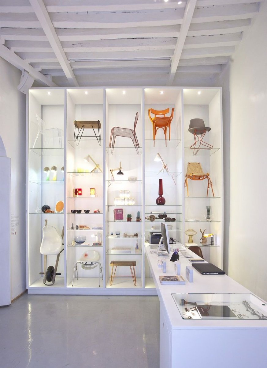 Las mejores galerías de diseño de la CDMX. <a href="/AnguloCero/">Ángulo Cero</a>, <a href="/g_mexicana/">Galería Mexicana de Diseño</a> y <a href="/ADN_Galeria/">Galeria ADN</a>, entre otras. Checa la selección. buff.ly/2qbduxf