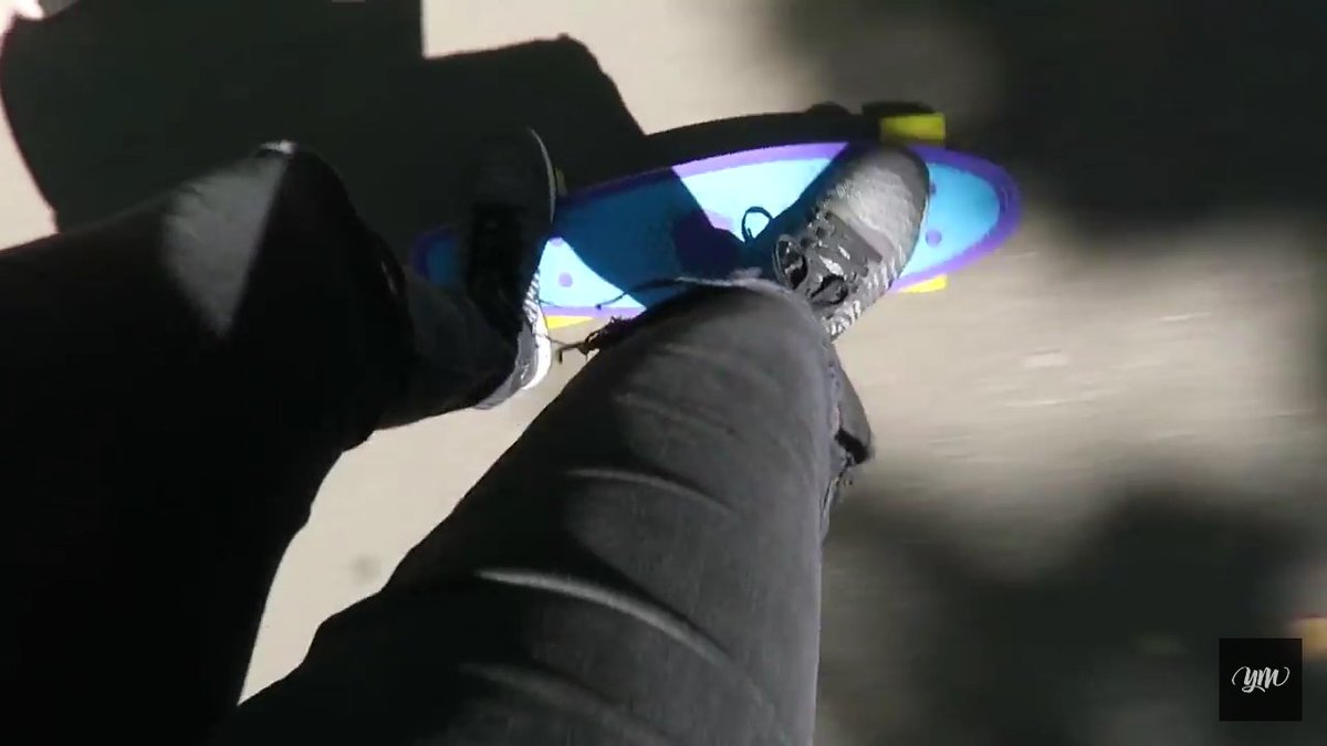 Aquario002's tweet photo. AAAAAAAAAAAAAAAAAAAAAAAAAAAAAAAAAAAAAAHAHGDHDHKSJDHDKSJDBJDKD <3<3
@YellowMellowMG 
Amaba los blogs de skate :'''3
#LoMejorDel2015EnMelomore https://t.co/EhpYPlZceW