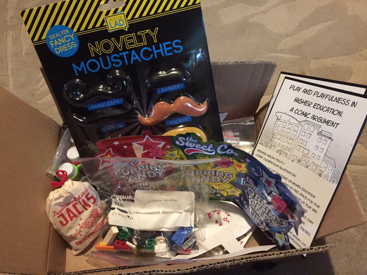 GiskinDay's tweet photo. Eeek! I received fab #replaybox. Thanks @andywalsh999 https://t.co/JhzDKeCmDM