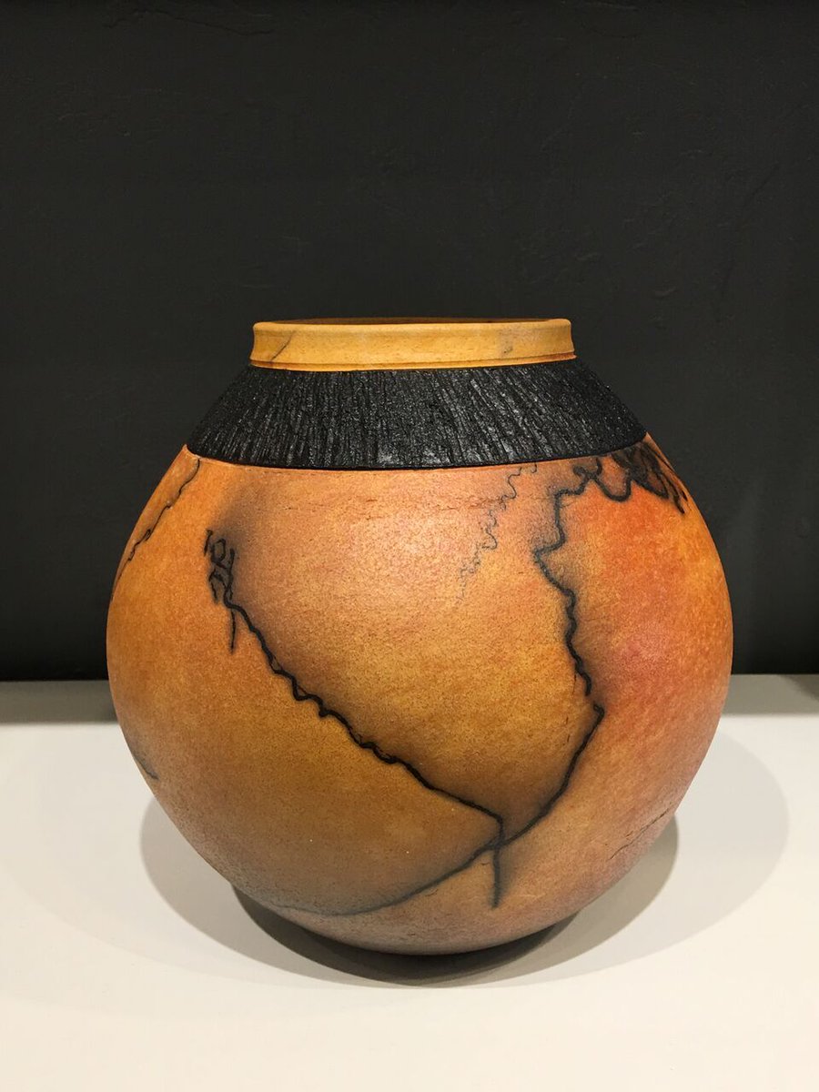 C2Cgallery's tweet photo. A very special vase. #raku #horsehair #orange #display #decorative #homedecor #scottberman #gifts #black https://t.co/xLHvEShoXP