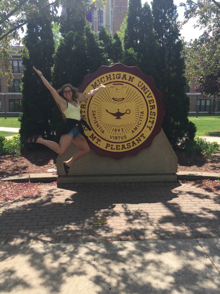 tgrayam's tweet photo. My little Chippewa.  Great college visit today! https://t.co/4jMiemhvMG