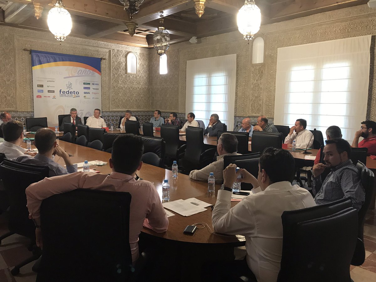 famacasman's tweet photo. Los empresarios de establecimientos de juego de CLM celebran la Asamblea General de AESCAM, analizando la situación actual del sector. https://t.co/lAUw1AaLNT