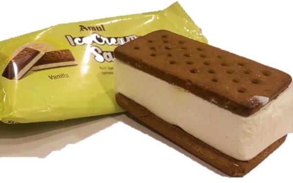 5pointerz's tweet photo. #Newness #FY2016 #Amul #IceCreamSandwich #Launch
Technically challenging Food product. https://t.co/9LPcorWdU3