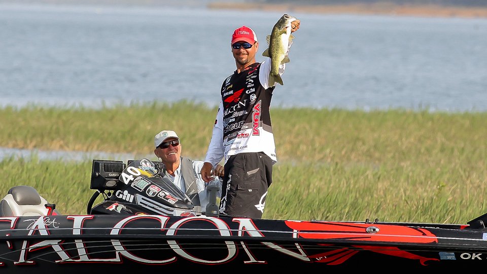 Bassmaster (@bassmaster) on Twitter photo 📸 <a href="/christiefishing/">Jason Christie</a> on Day 1 of <a href="/Toyota/">Toyota USA</a> #Bassmaster Texas Fest benefiting <a href="/TPWDfish/">TPWD Fishing</a> ow.ly/gfBJ30bOndL #BassElite #TexasFishing 📸 <a href="/christiefishing/">Jason Christie</a> on Day 1 of <a href="/Toyota/">Toyota USA</a> #Bassmaster Texas Fest benefiting <a href="/TPWDfish/">TPWD Fishing</a> ow.ly/gfBJ30bOndL #BassElite #TexasFishing