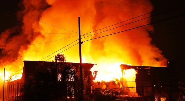 ProRestoreINC's tweet image. Here are some actionable tips to help reduce the vulnerability of your home to wild fires. ow.ly/AQ1g30bOszV #Homeowner #Safety