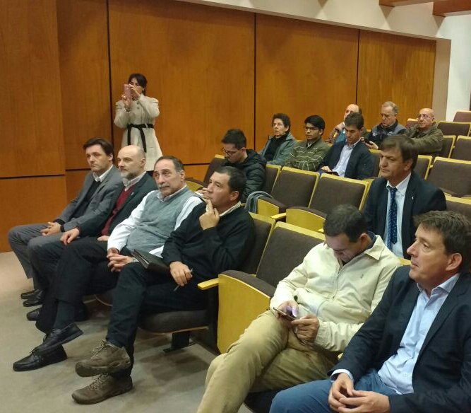CarlosAPresas's tweet photo. #OTBN Investigadores, Docentes, Func. de @unc_cordoba,@UNVM y de #UNSF, realizarán la valorización de la #Herramientametodológica. https://t.co/qdrkH0zuhe