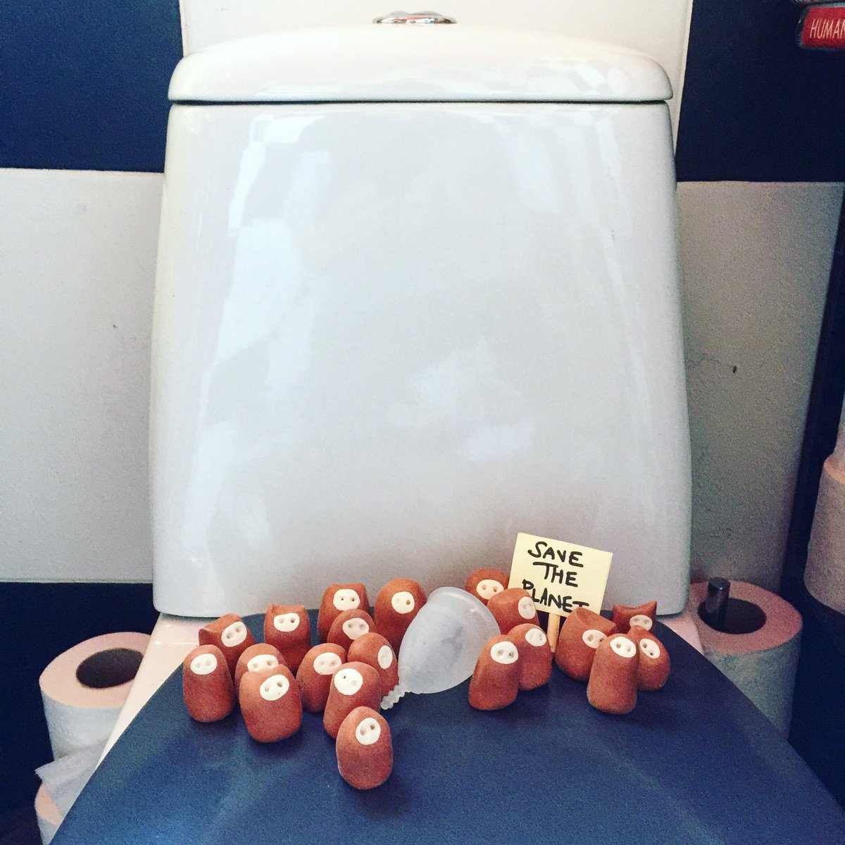 galarama's tweet photo. New #lumpprotest #recyclereuse #savetheplanet #projectgala @mooncupltd #makeadifference https://t.co/guH6spvo9N