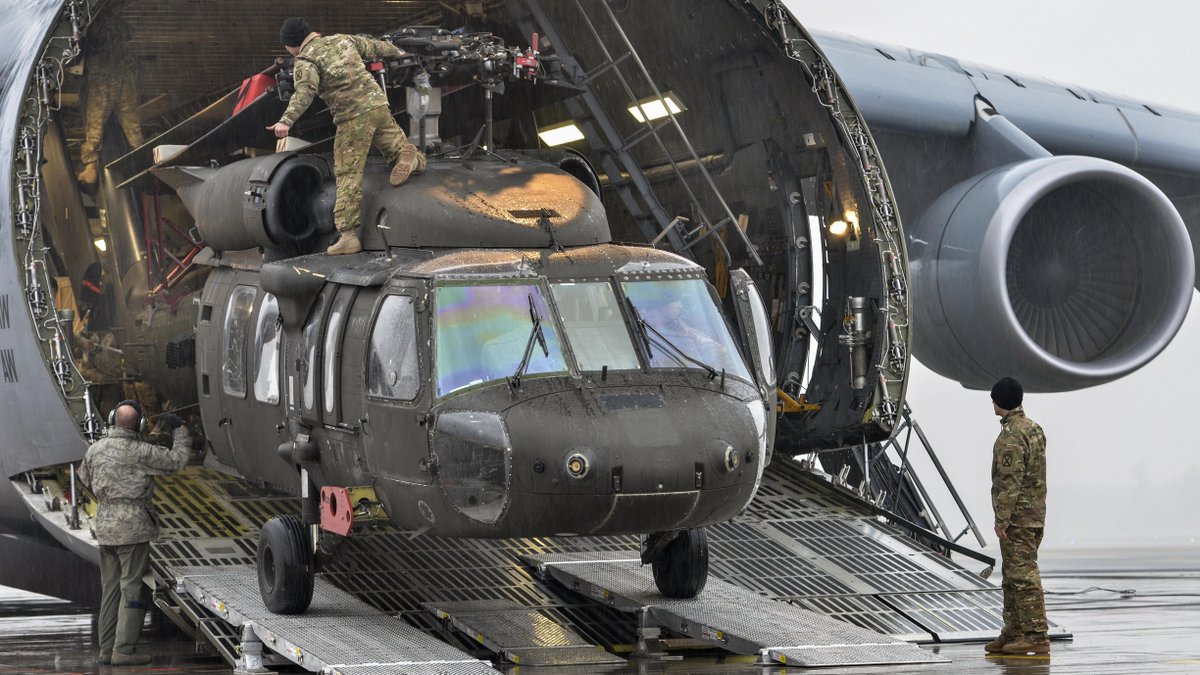MilitaryTimes's tweet photo. US to provide Afghanistan with 159 Black Hawks to help break 'stalemate' https://t.co/TYYTVOd0ax https://t.co/7hHtcRl1Ip