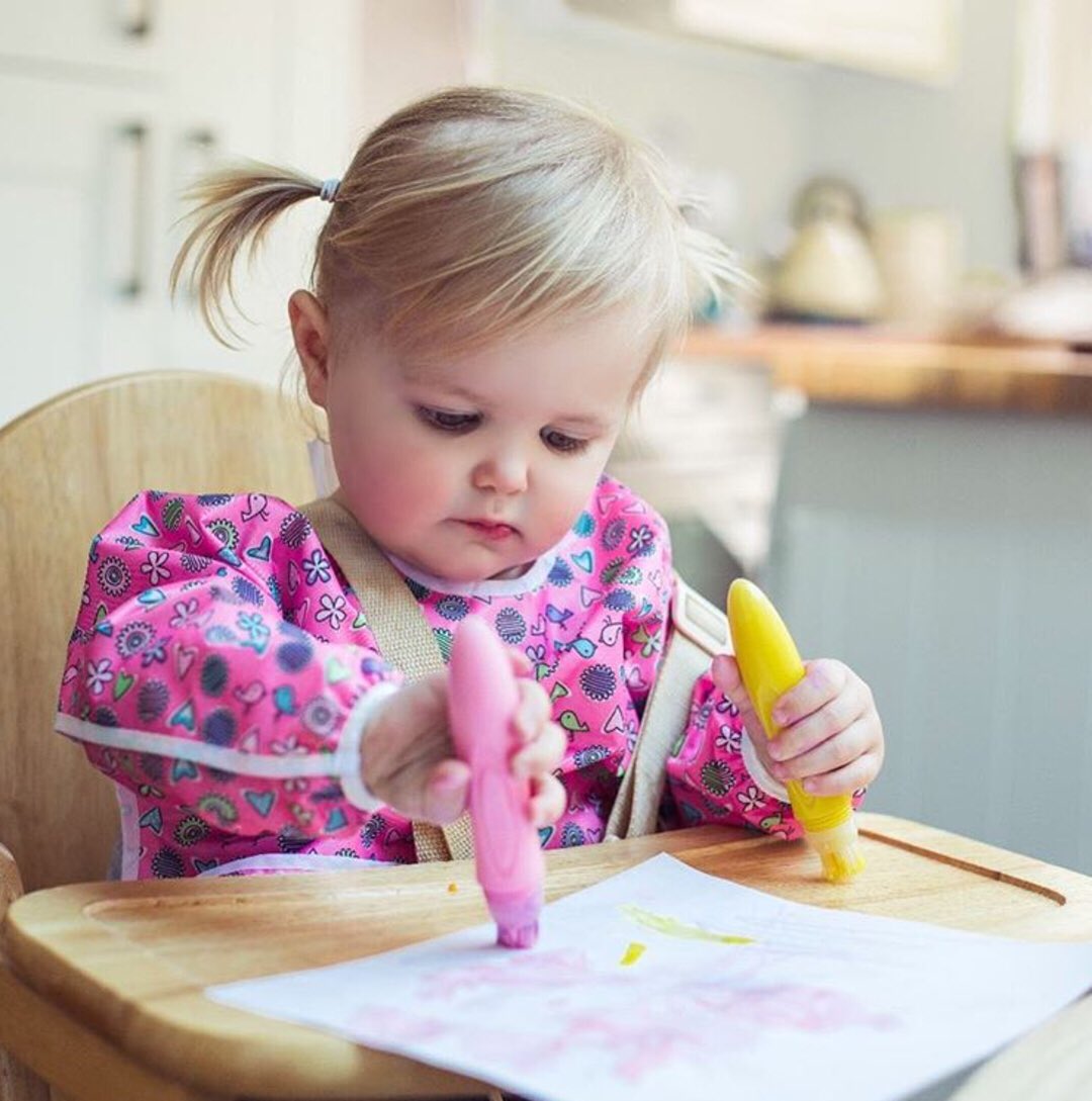bumkins's tweet photo. Wednesdays are for pink bibs & painting.
π¨π§πΌ : @adventureswithislablog
#bumkins #sleevedbib #pinkbib #toddlerbib #onwednesdayswewearpink https://t.co/XZKhukbVAn