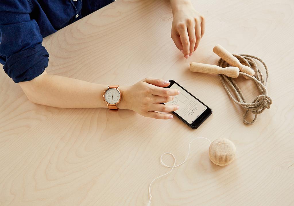 skagen hald connected hybrid smartwatch