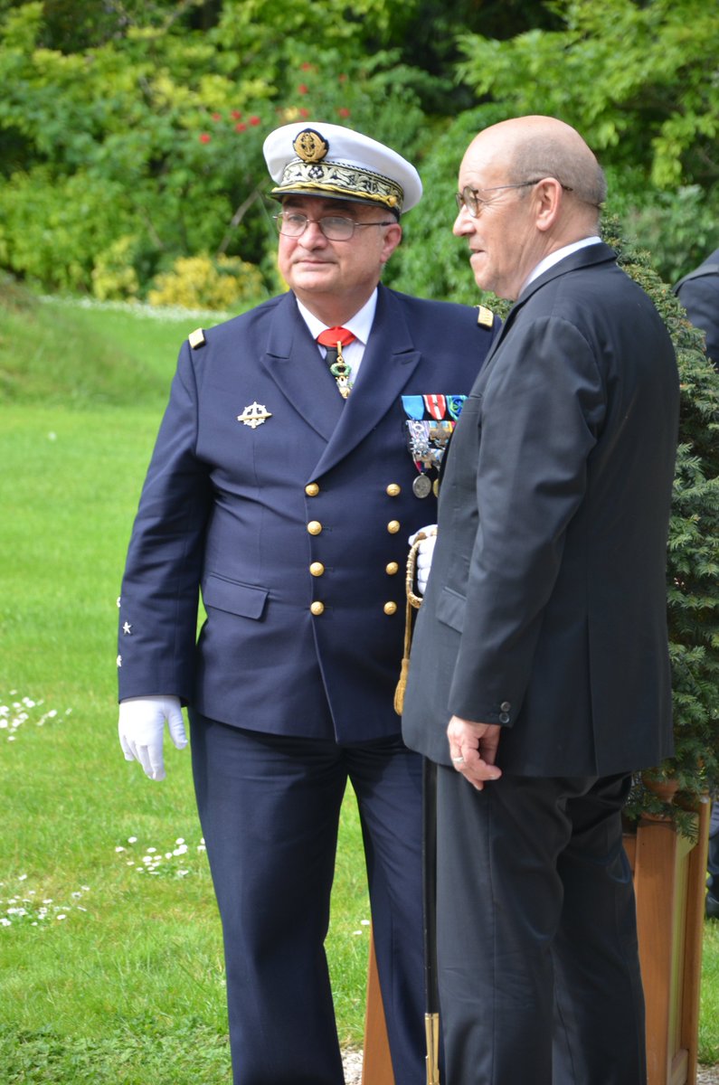 Defense137's tweet photo. @GoulardSylvie remplace @JY_LeDrian #fildefense #gouvernementphilippe #FemmesEnMarche chef cabinet militaire Jean Casanova assure continuité https://t.co/LtkPYwkQIJ