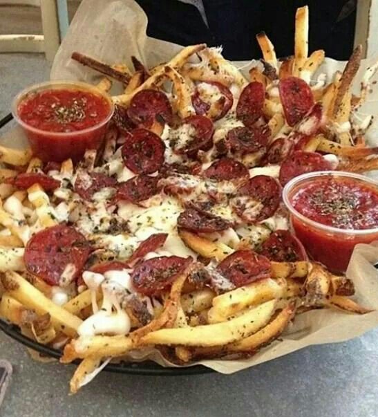 Foodaesthetix's tweet photo. #Pizzafries https://t.co/AWm6Gfp6Od