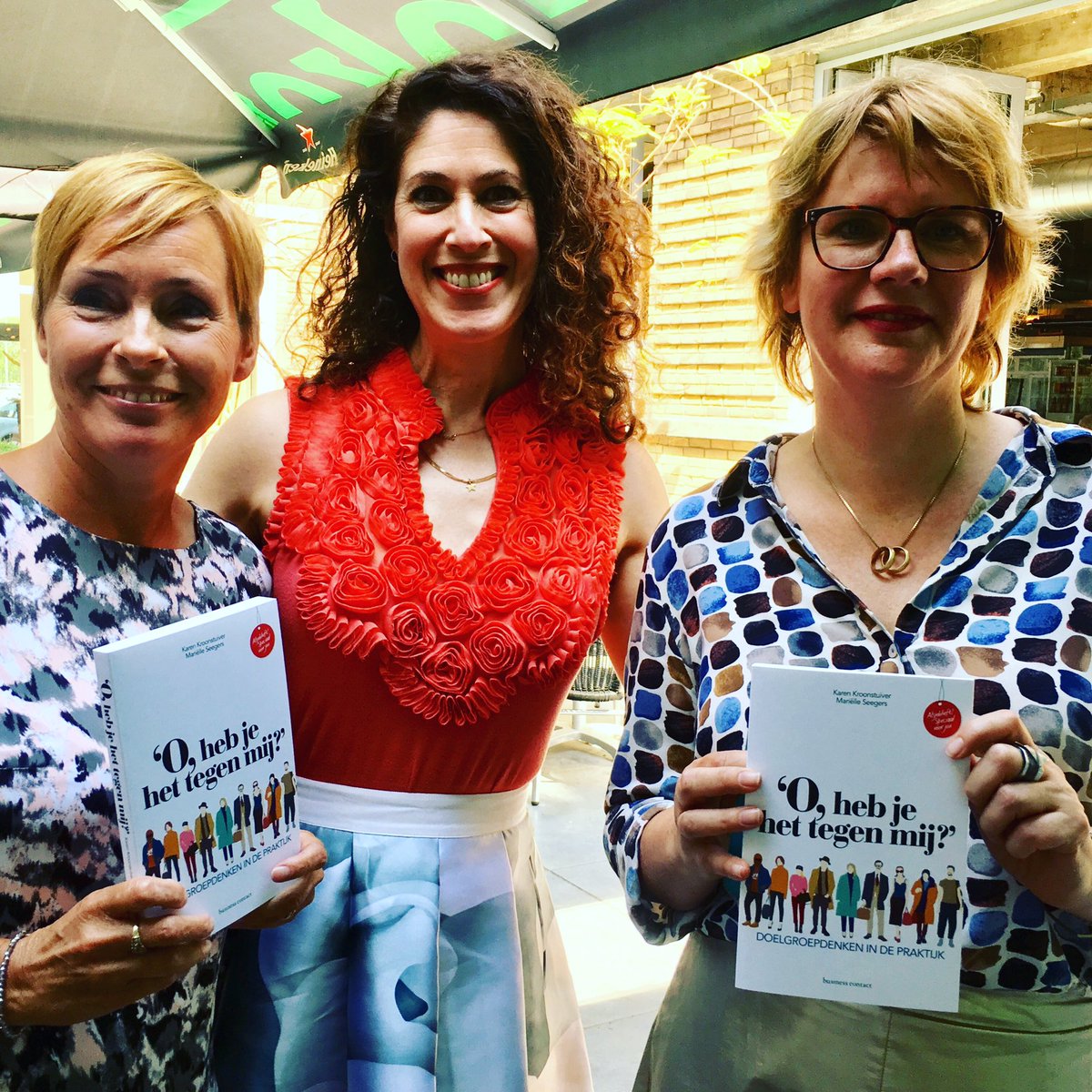 #boekpresentatie 'O, heb je het tegen mij?' <a href="/marielleseegers/">Marielle Seegers</a>  @karenkroonstuiver #doelgroepdenken #zinomtelezen <a href="/buffiduberman/">Buffi Duberman has closed her account 👋🏽</a>