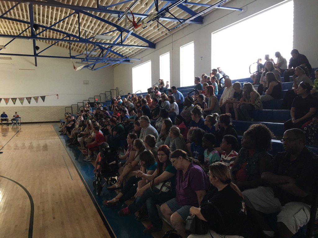 RCSAsstSupt's tweet photo. Good turnout for the 6th grade open house! https://t.co/pGTseysIcC