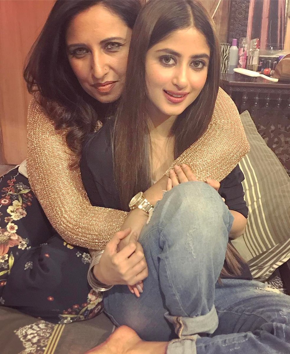 SocialDiaryMagz's tweet photo. #Beautifuleyes... both of them have.. #Samreenvance and sajal #friendtime💃💞💝😍😘 @samreenvance @sajalaly #Socialdiary #SocialDiaryMagazine https://t.co/qrjSJaj3tY