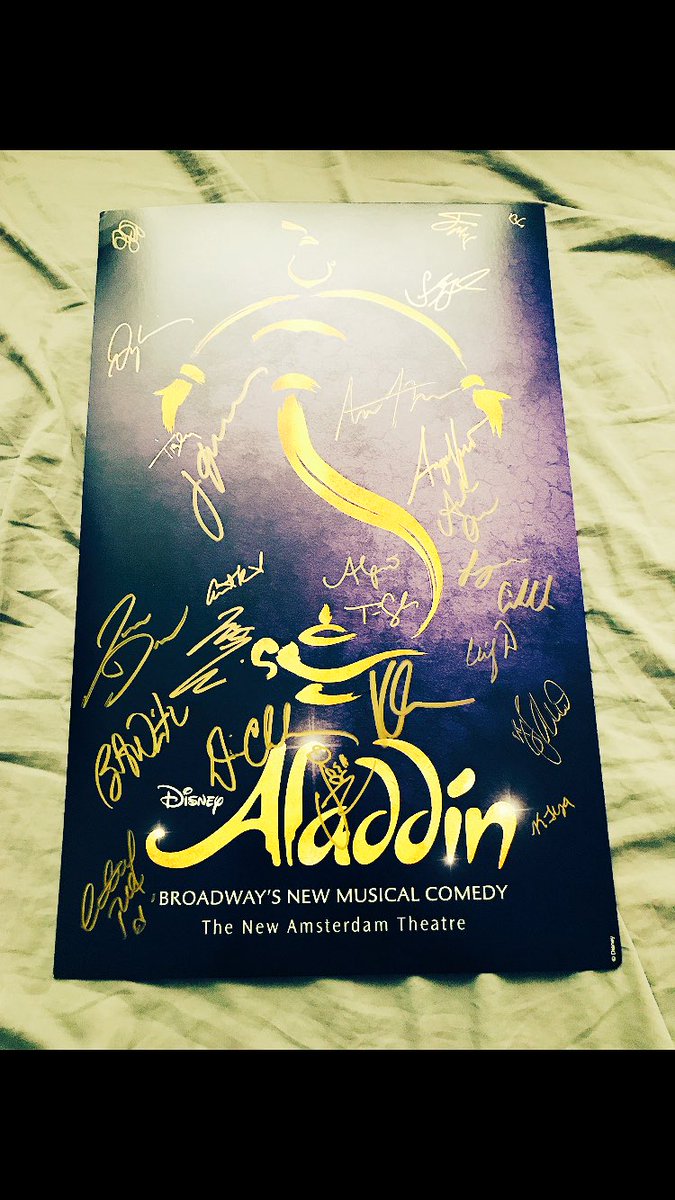 thatDrake's tweet image. Want one!?
Link in bio**
#aladdin #aladdinbroadway #newamsterdam #bcefa #fundraiser  #genie