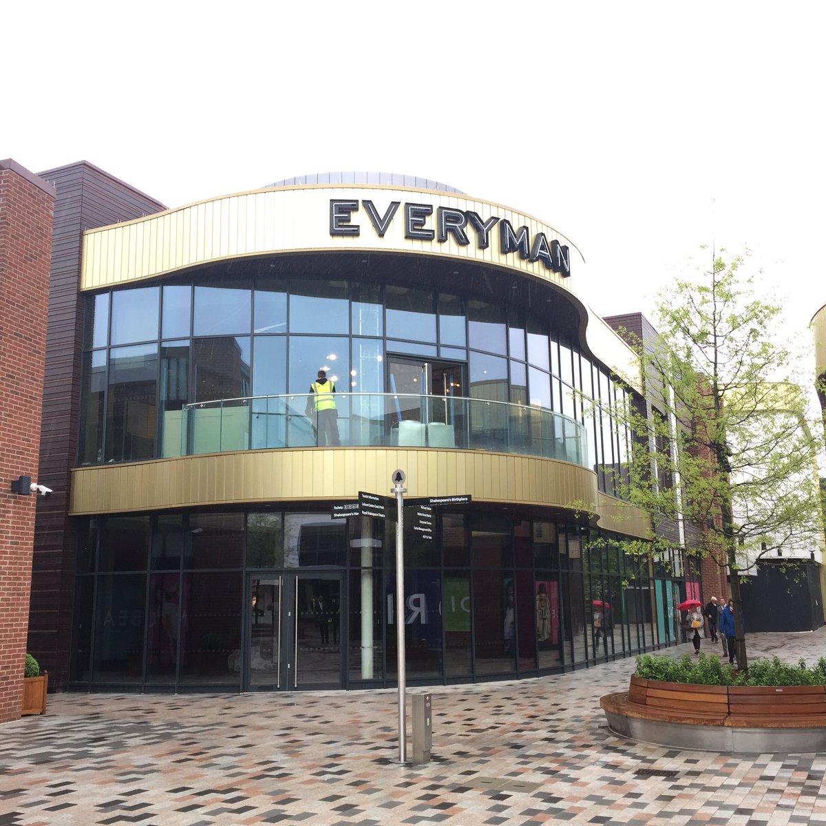 LillyCrispin's tweet photo. Sneak peak of our new venue in Stratford-Upon-Avon, v excited to open on 9th June! https://t.co/Qex9PY9EH9