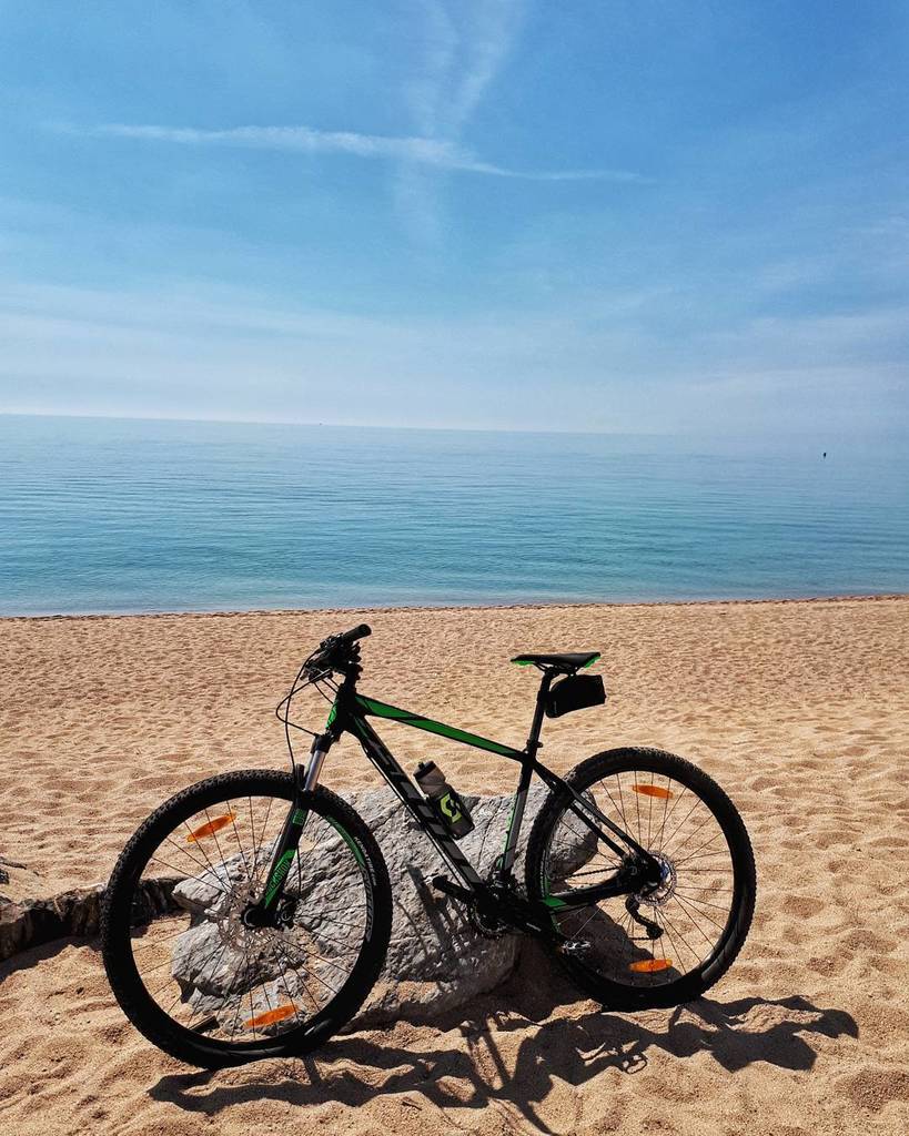 Social_Traveler's tweet photo. The first landmark I found at #MalgratdeMar beach. 
#CatalunyaChallenge #DestinationChallenges with @CatalunyaExpe… https://t.co/xJ554sNwyd https://t.co/Yf0H1OYeaF