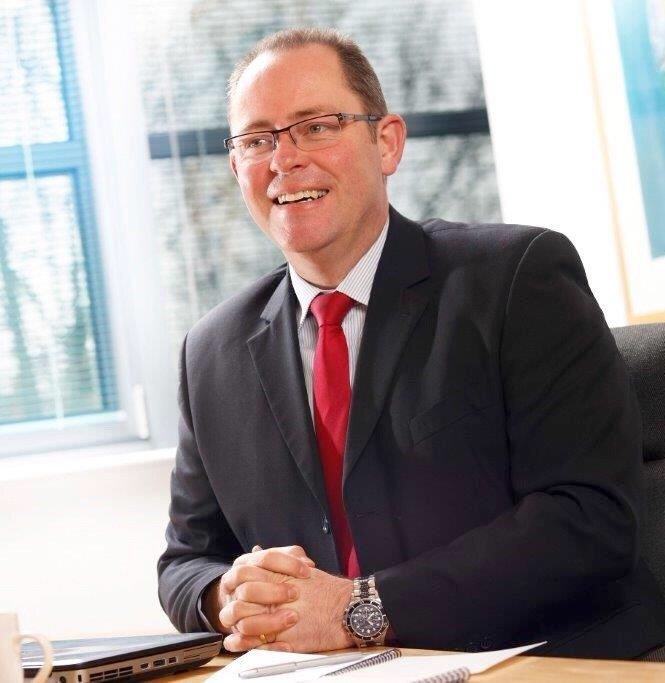 autovista_group's tweet photo. #Glassguide Rupert Pontin presenting market update @VRAUK AGM #ManheimColchester 18.05.17
https://t.co/Emdfe7P4vo https://t.co/55InhCjgwe