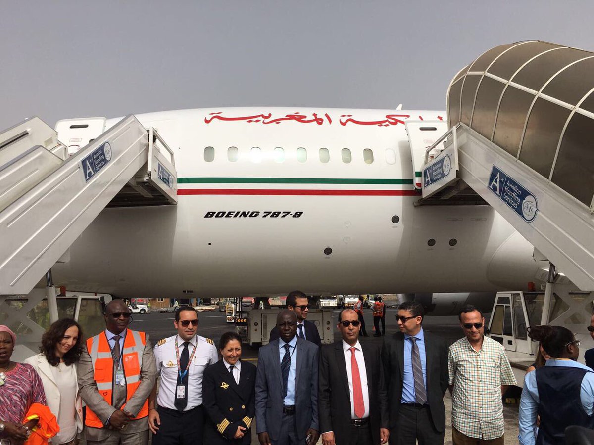royalairmaroc's tweet image. Chaleureux accueil à l'aéroport international Léopold-Sédar-Senghor de Dakar. #RAM60