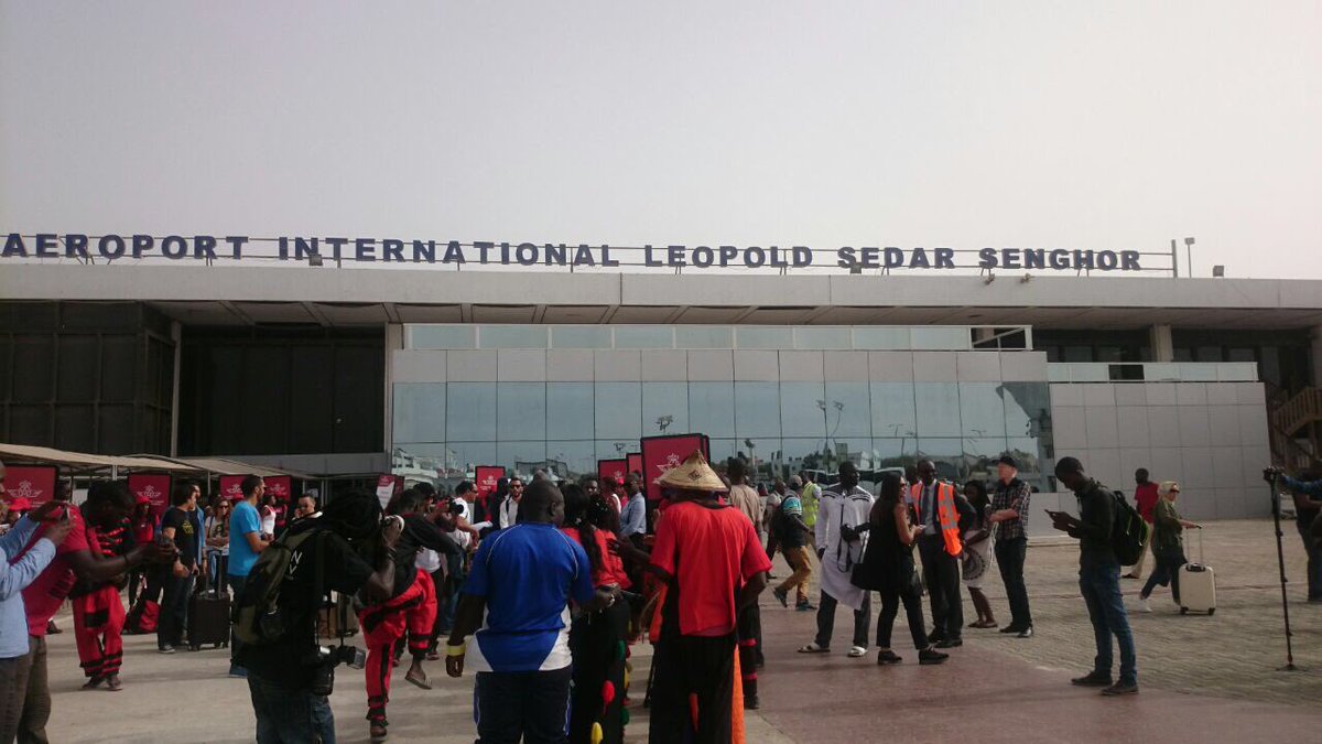 royalairmaroc's tweet image. Chaleureux accueil à l'aéroport international Léopold-Sédar-Senghor de Dakar. #RAM60
