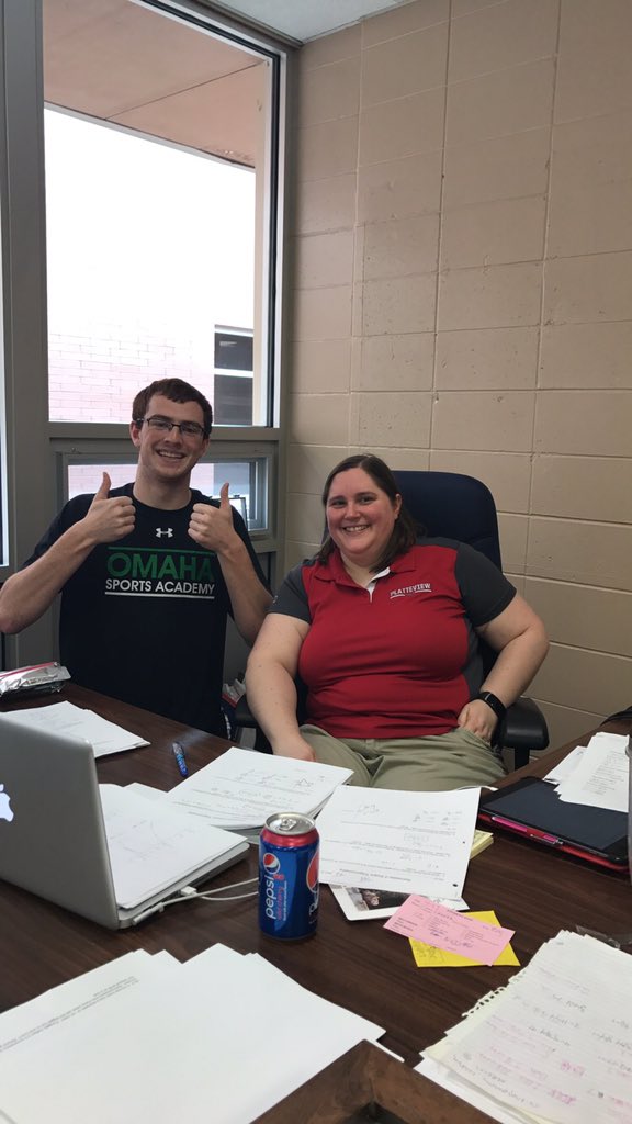 Julielodes's tweet image. And Nate