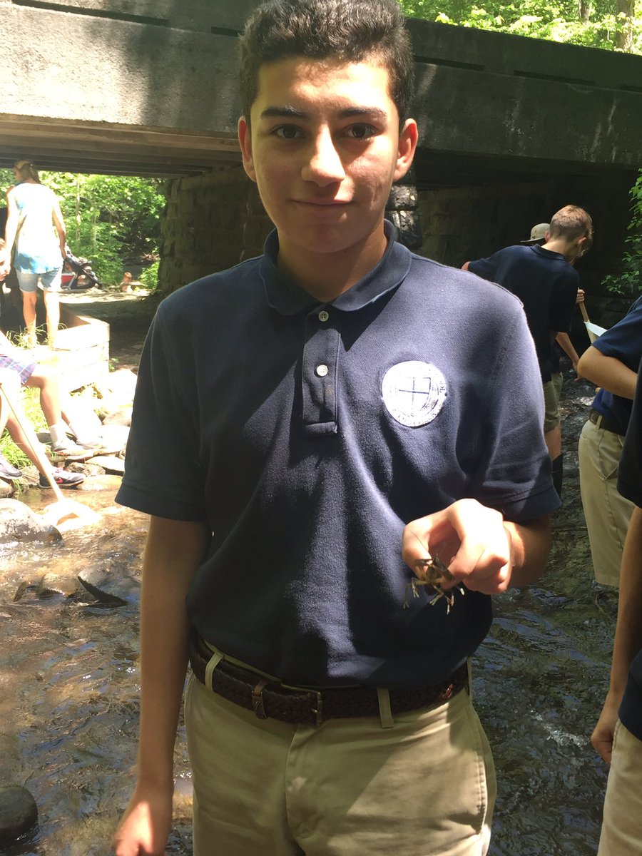 RT @ESKTeffeteller: What makes a stream healthy?Checking water quality looking for macro invertebrates <a href="/GSMNP/">GSMNationalParkInfo</a>