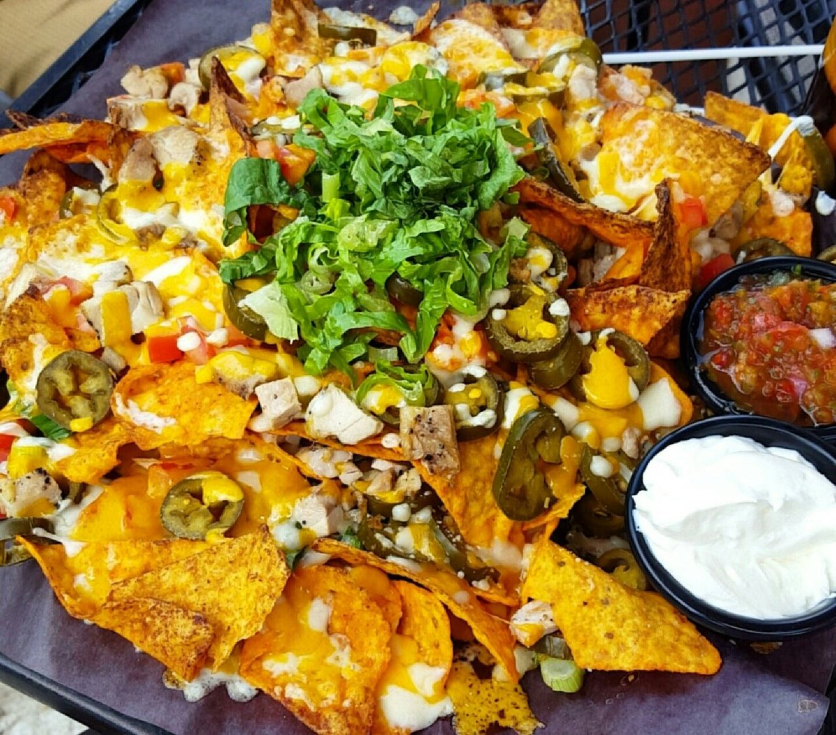 Foodaesthetix's tweet photo. #Nachos https://t.co/9TLiabY6wx