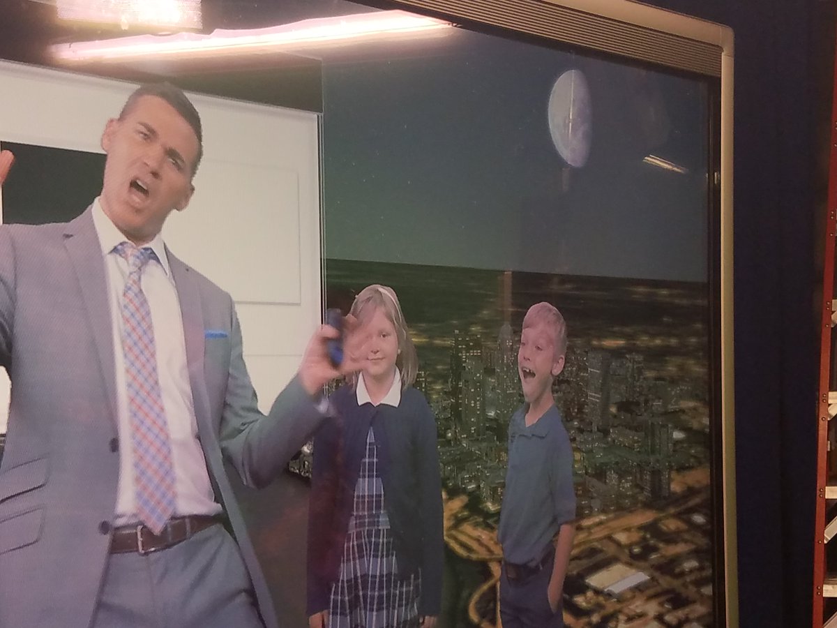 1Bstpatrick's tweet image. Even @JudeRedfield likes to ham it up! @1Bstpatrick fun at WDRB!