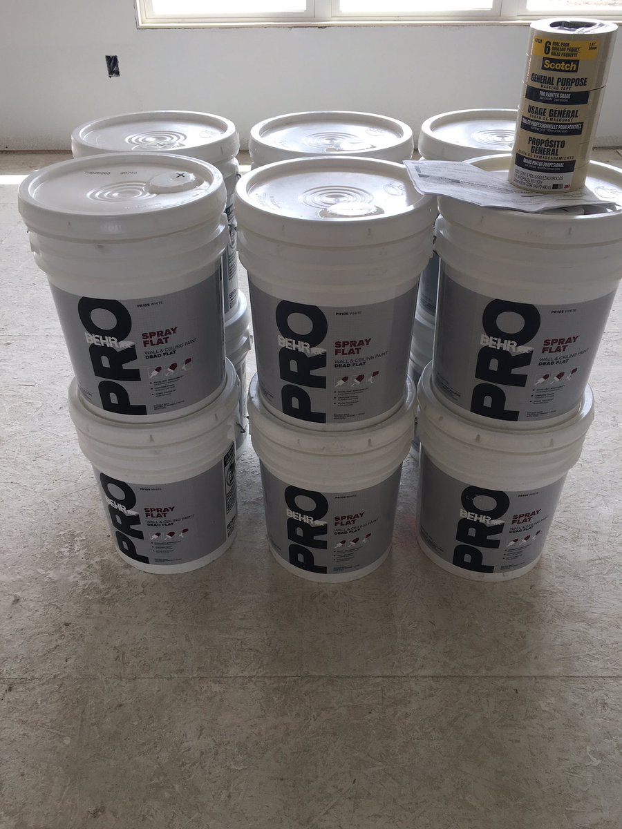BEHR_REP_STEVE's tweet photo. Another 60 gallon order #BEHRPro #Spray #Flat PR105 on the #Jobsite #NewConstruction #WholeHouse #SprayOut #Exclusive @ #HomeDepot #Toledo https://t.co/4nmW9b9lyb