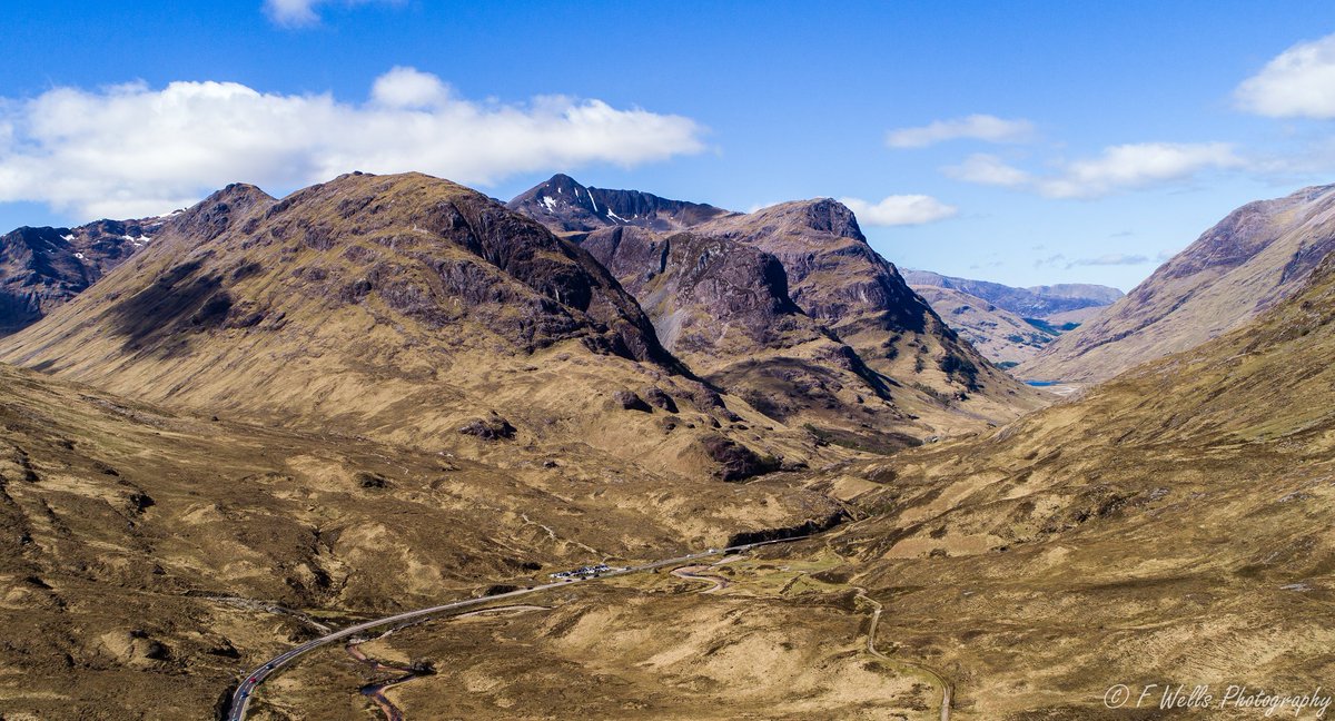 FinWphotography's tweet photo. The 3 sisters of Glencoe. #glencoe #threesisters https://t.co/syxXWjsgC3