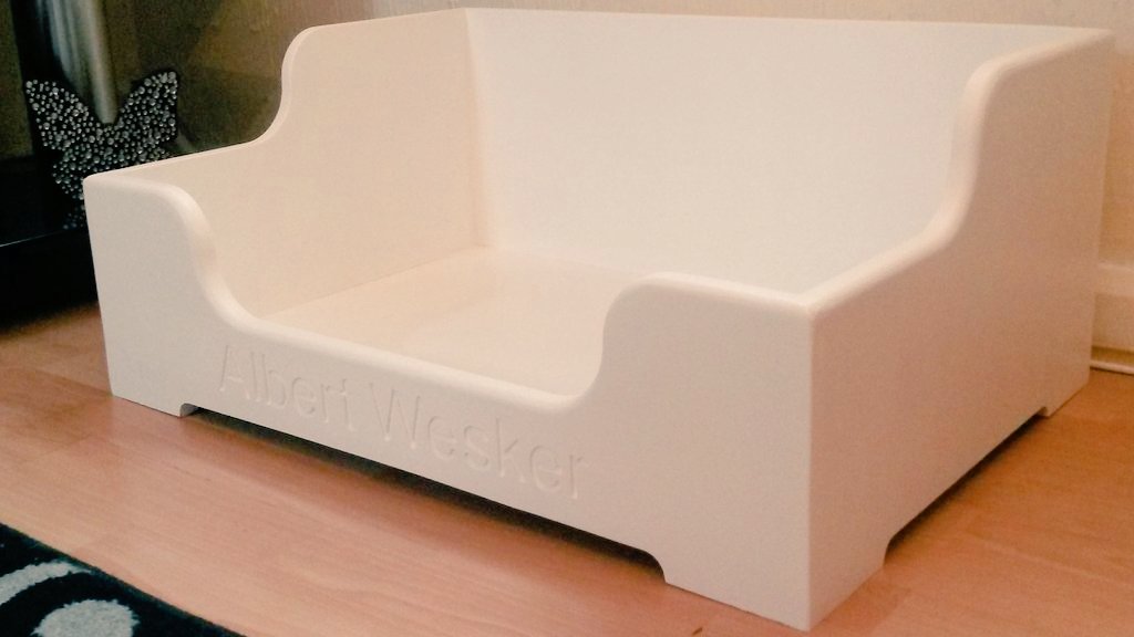 kcwoodcraft's tweet photo. #UKLateHour #personalised #handmade #Petbeds #dogbed #catbed #bespokesizes available at https://t.co/urCyM58UUp 10% off code CARD10 ☺ https://t.co/4DQD6npIYT