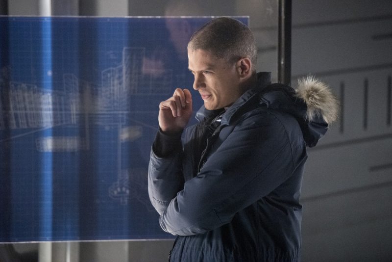 EntertainFuse's tweet photo. Our thoughts on last night's episode of #TheFlash - https://t.co/A9fXLgqYWV https://t.co/81v5zj0Gi7