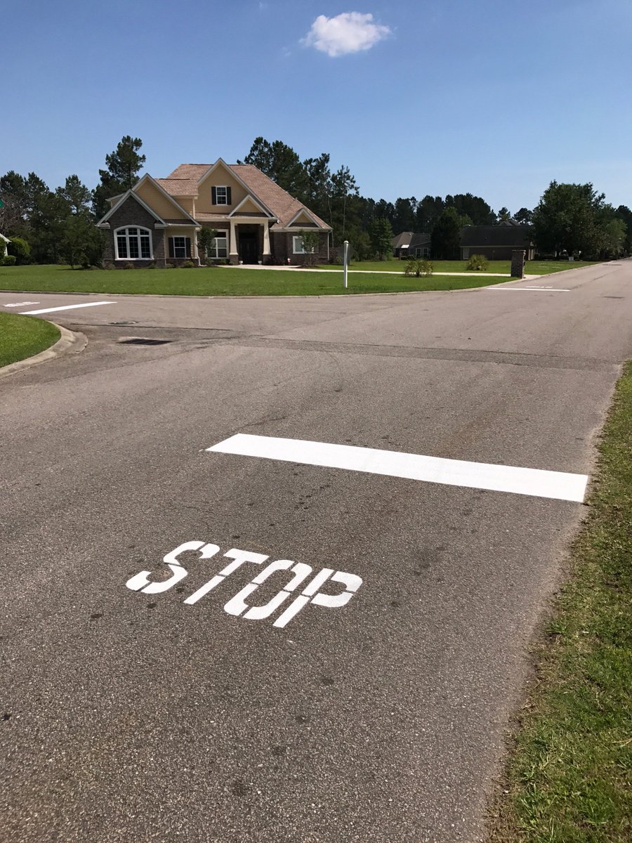 weaverconsvcs's tweet image. Collaborate, and listen. 😂 #iceicebaby #vanillaice #stopbar #trafficpaint #trafficmarkings #restripe