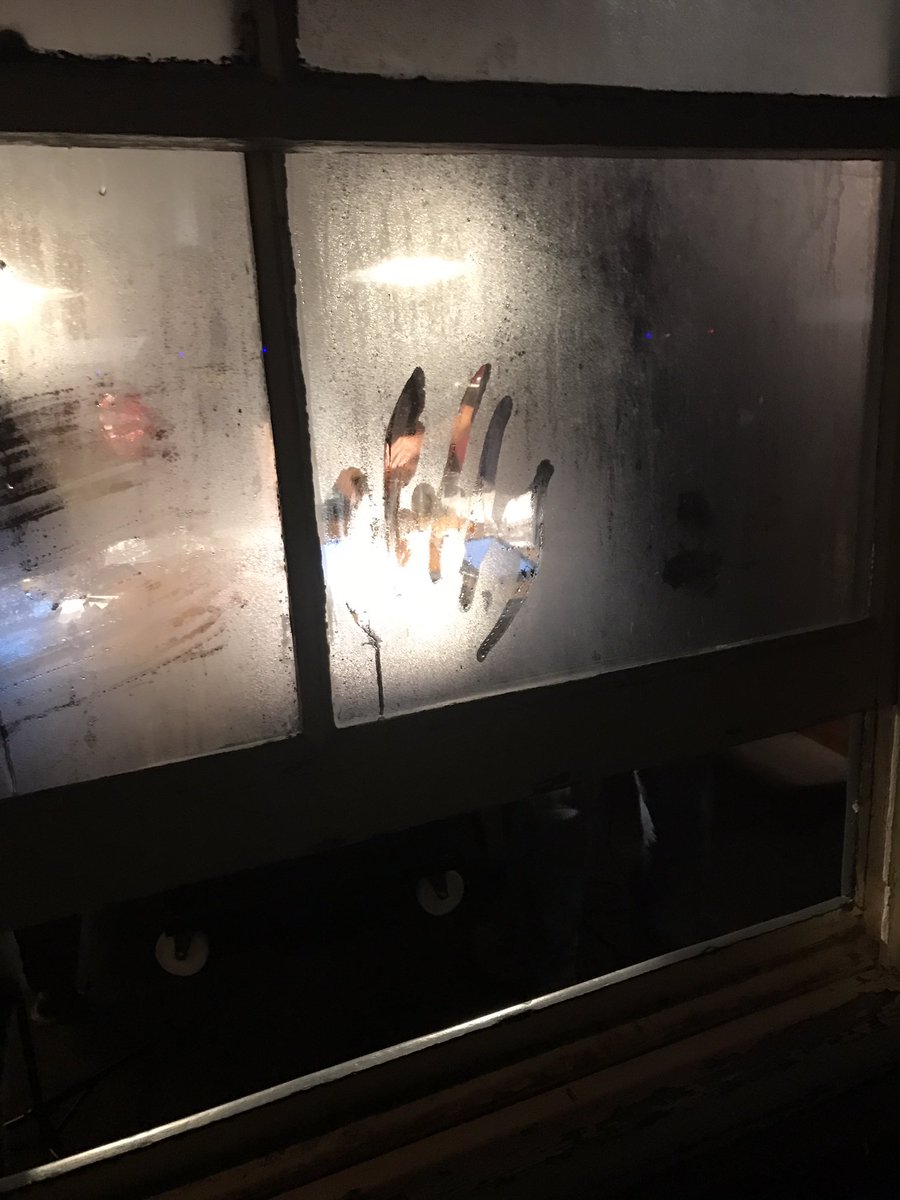 Final encore choice for <a href="/HairOfTheDogPub/">Hair Of The Dog</a> gig - steamy windows or my heart will go on...#gaddzukes
