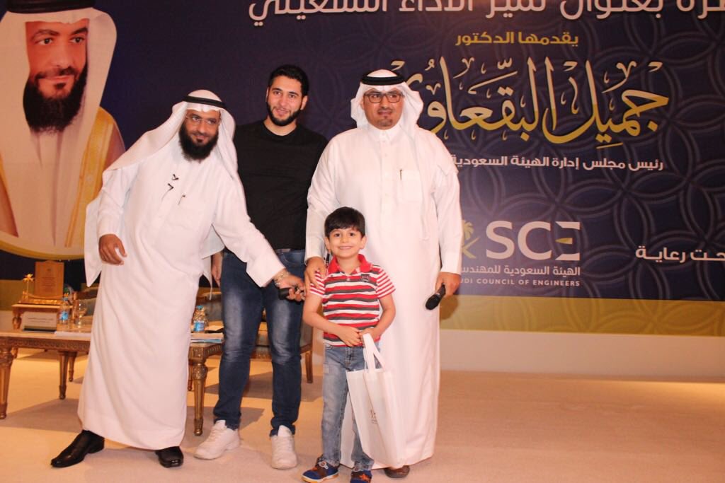 SaudiSce's tweet photo. #هيئة_المهندسين
 محاضرة التميز في الاداء التشغيلي للدكتور جميل البقعاوي بشيرتون الدمام بالمنطقة #الشرقية https://t.co/iTIKfbfnq9
