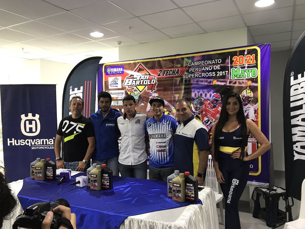 LikecomPeru's tweet photo. En la conferencia de prensa por la segunda fecha del #CampeonatoPeruanoDeSuperCross
#Barbacci Motors. #Motocross #PachucoCecchi https://t.co/aYD0ucyrBd