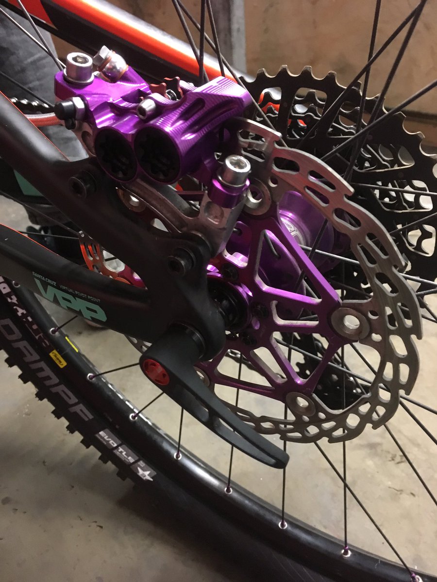 To much? Nah not with <a href="/Hopetech/">Hope Technology</a> components tidy upgrades #pro4 #e4.     <a href="/pedalnorth/">pedalnorth.com</a> <a href="/santacruzbikes/">Santa Cruz Bicycles</a>