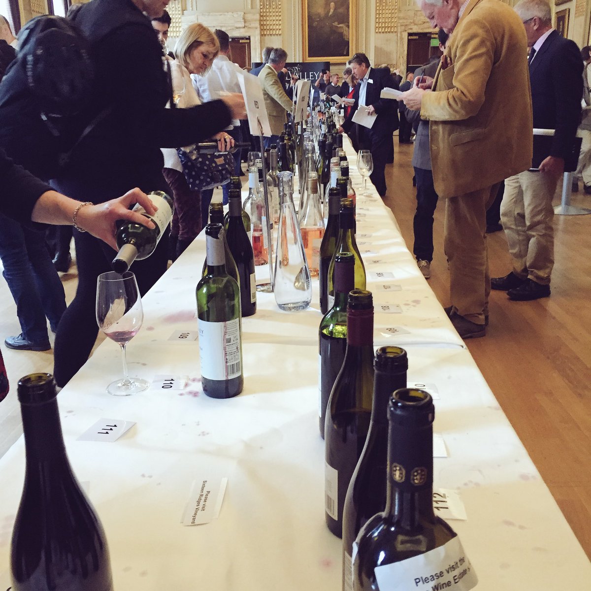 WineStation's tweet photo. The English have been busy! Huge lineup of wines on the central table dominated by bubbles last week @englishwine &amp; found a cpl new faves https://t.co/2JoYIcqyen