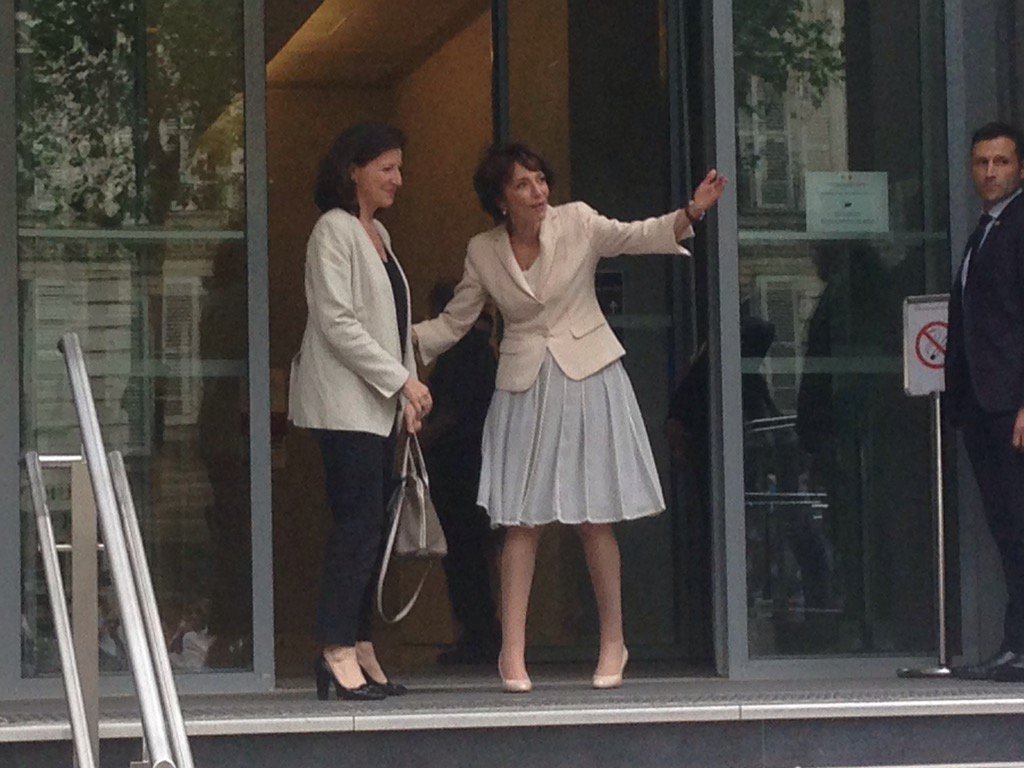 Aujourd'hui passation de pouvoir entre Marisol Touraine et agnès Buzyn nouvelle ministre de la #santé #gouvernement