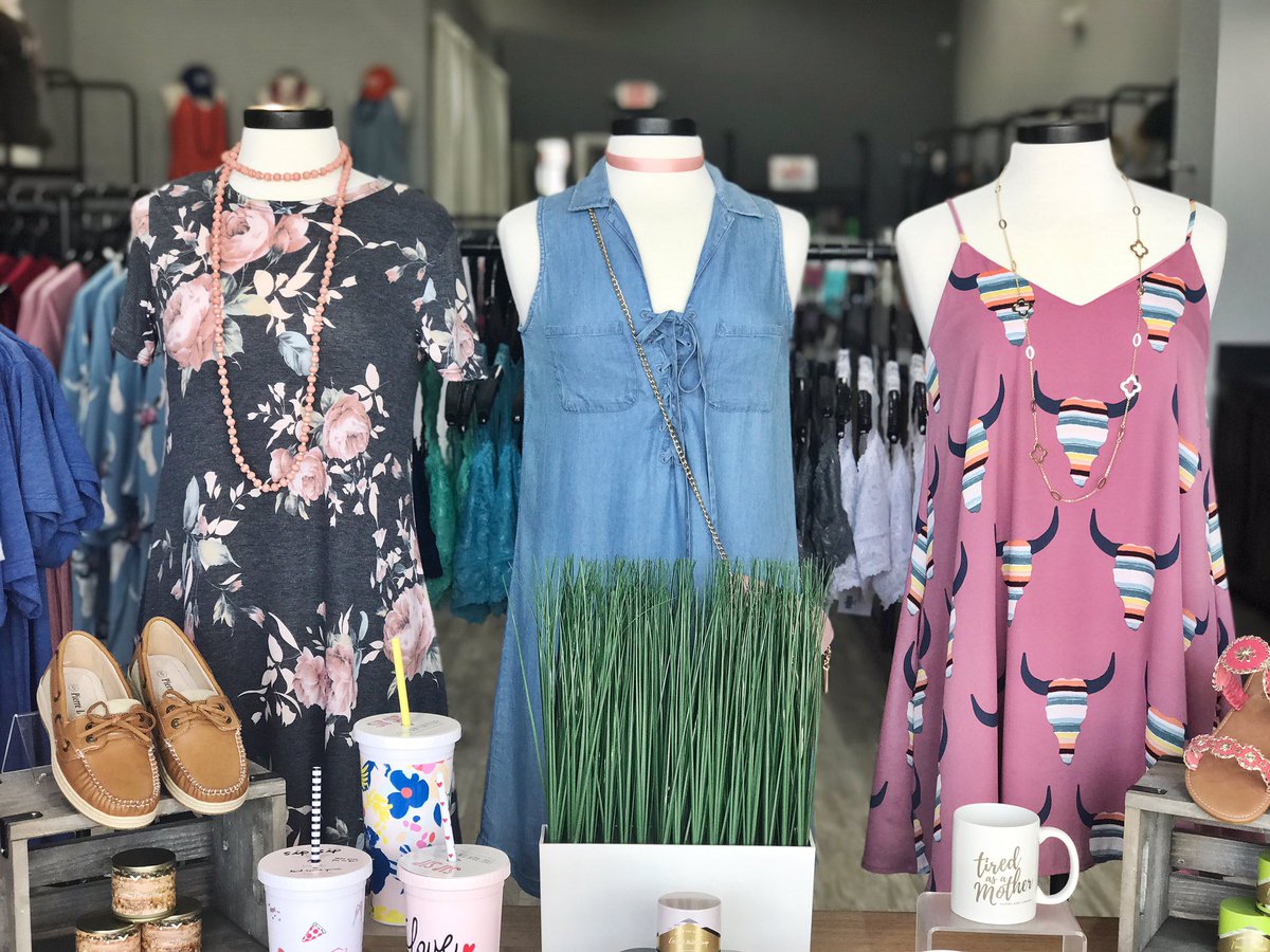 ShopACutAbove's tweet photo. So much new in-stores &amp; online! https://t.co/P1tFpi1AVQ https://t.co/lMx07HlXxL