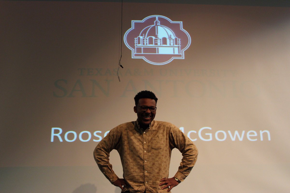 AHSCollegePlug's tweet photo. Roosevelt from @AldineSenior can't WAIT to go to @TAMUSanAntonio in the fall! #AHSDecisionDay #AdviseTX #AdvisingCorps https://t.co/gney0cn8rr